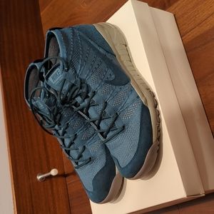 Nike Flyknit trainer chukka sfb SB M10